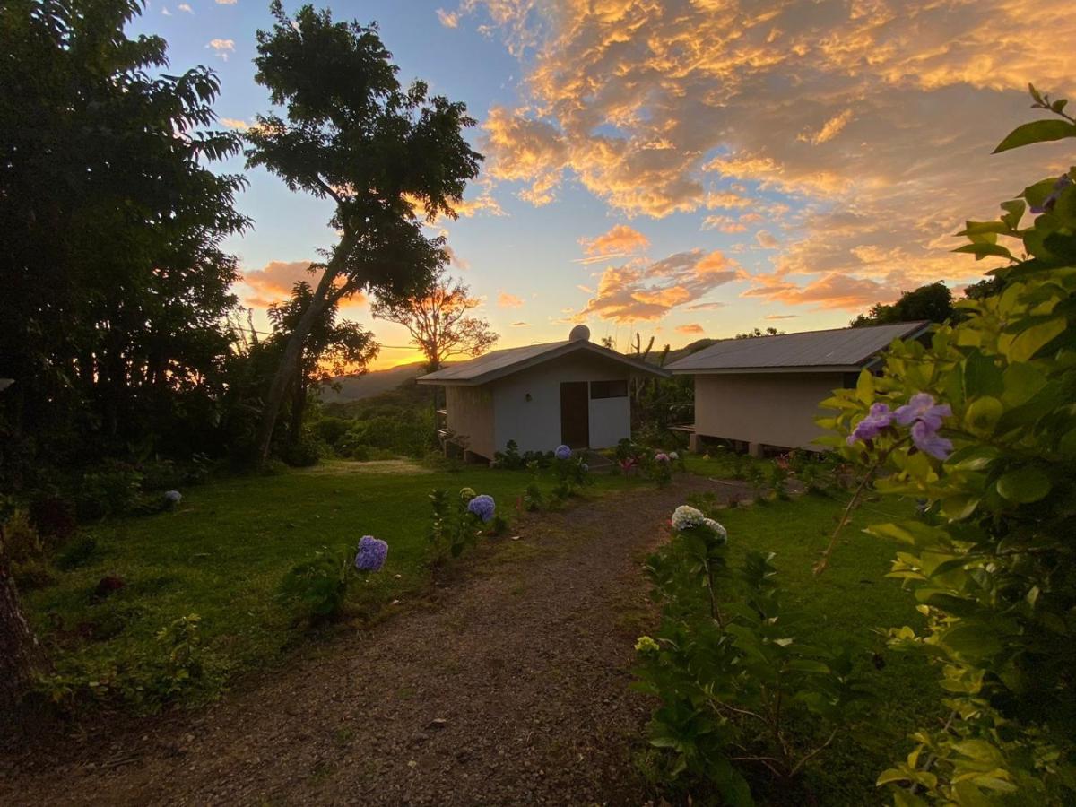 Rancho Huacatay Bed & Breakfast Monteverde Exterior photo